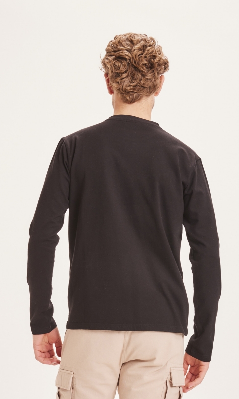 LOCUST badge long sleeve